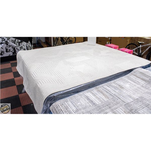 REGENT AREA RUG ROLLCECTION DEVYN 6FT 6" 9FT