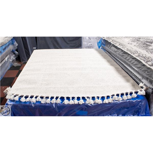 NEW ANTHENA ARGO INDOOR AREA RUG 5FT 3" X 7FT 4"