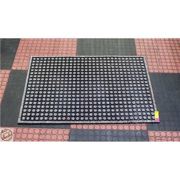 NEW 3 X 2' TEXTURED RUBBER ENTRANCE MAT NON SLIP