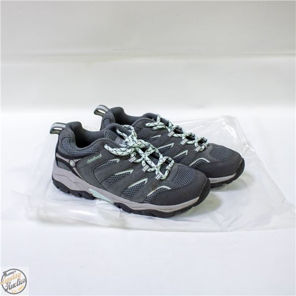 REPACKED CLOUDVEIL WOMENS HIKER SHOES SIZE 8