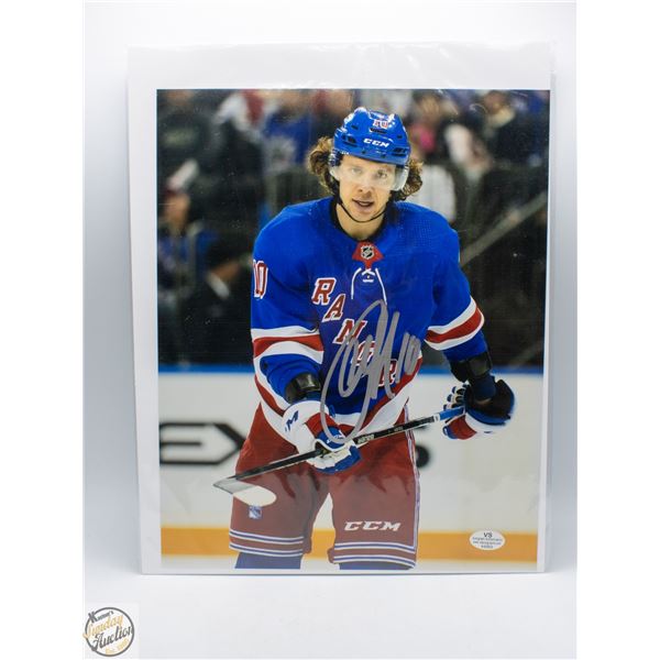 ARTEMI PANARIN SIGNED NHL PHOTO W/COA