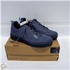 Image 1 : NEW ION SCRUB SNEAKERS SIZE 10.5