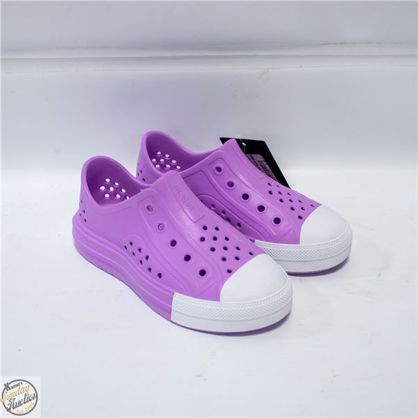 NEW CONVERSE PURPLE SLIP-ON SIZE 3