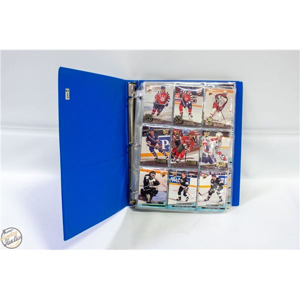 BINDER ALL HOCKEY 1992 FLEER ULTRA APPROX 252CARDS