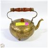 Image 1 : VINTAGE TEAPOT COPPER FLOWER DESIGN FROM INDIA