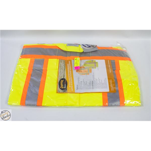 NEW RAIN JACKET LARGE HI-VIZ MADE BY PIONEER