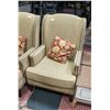 Image 1 : WING BACK CHAIR UPHOLSTERED W TACK DETAILS