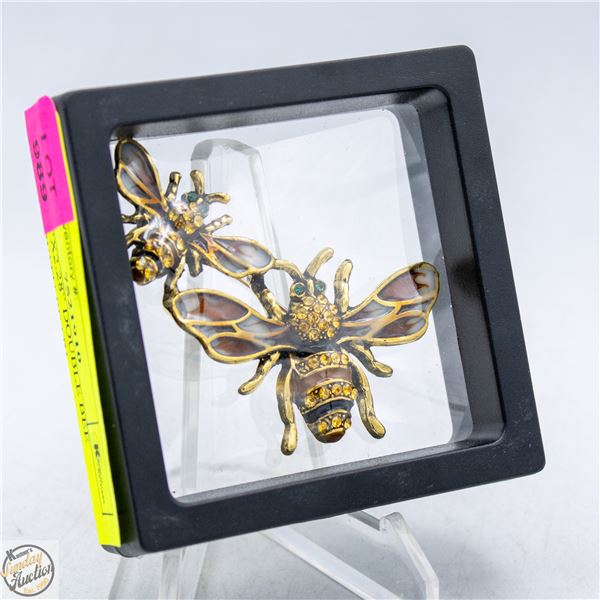 NEW 1.65”X2.28” DOUBLE BEE BROOCH WITH PEARL