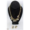 Image 1 : VINTAGE NECKLACE & EARRINGS SET
