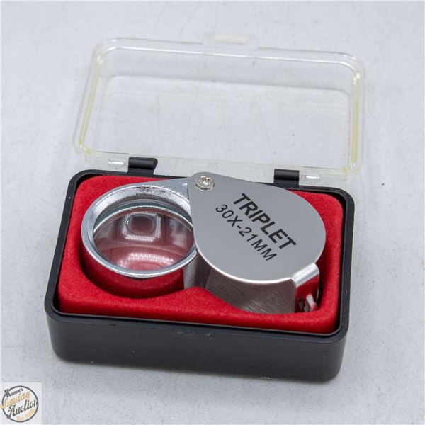 #4211-JEWELLERS LOUPE TRIPLET 30 X 21 MM