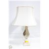 Image 1 : LARGE LAMP WITH FLORAL 3D DESIGN WORKING