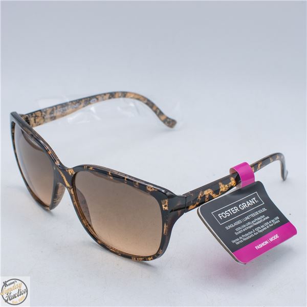 PAIR OF NEW FOSTER GRANT SUNGLASSES