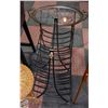Image 1 : 3 TIER METAL MAGAZINE RACK H-29"