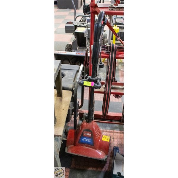 TORO POWER SHOVEL