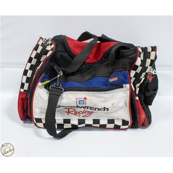 VINTAGE GM GOODWRENCH RACING DUFFLE BAG