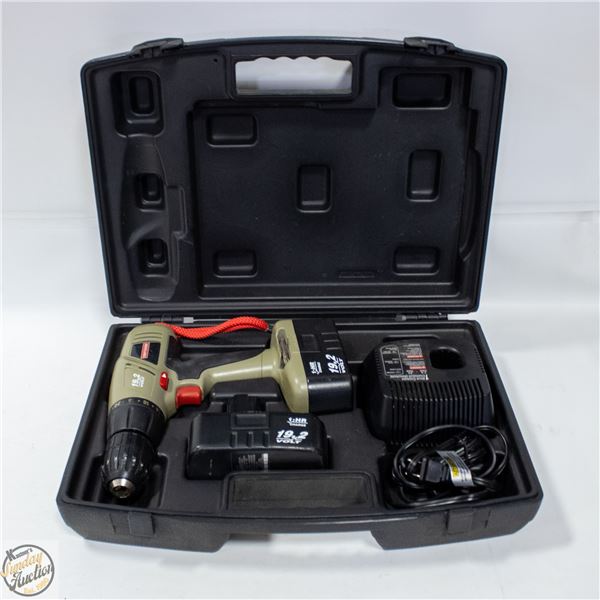 CRAFTSMAN 19.2V CORDLES DRILL SET IN CASE