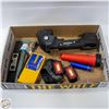 Image 1 : FLASHLIGHTS WITH STUDFINDER AND MISC TOOLS