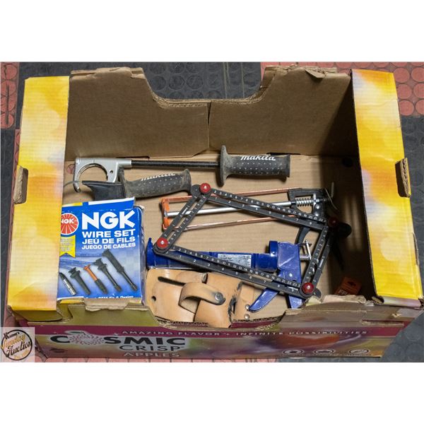 FLAT OF ASSORTED TOOLS