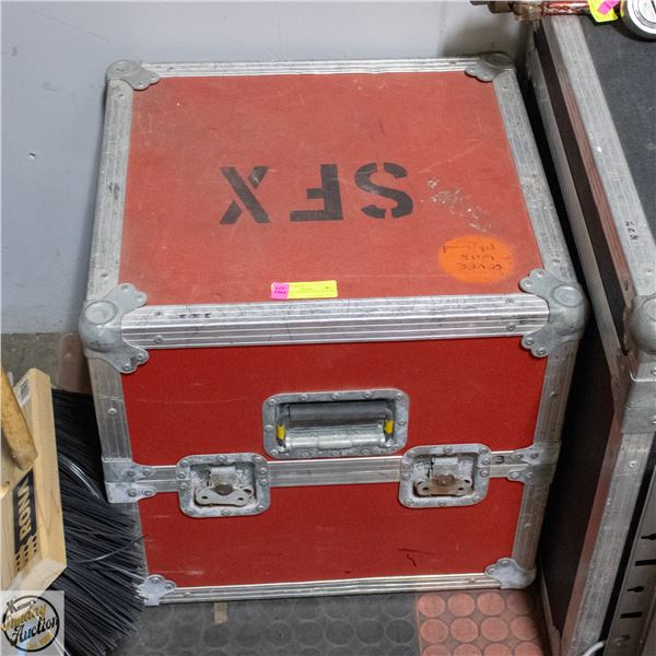 DURABLE SHIPPING CASE: H 19" W 19" L 19"