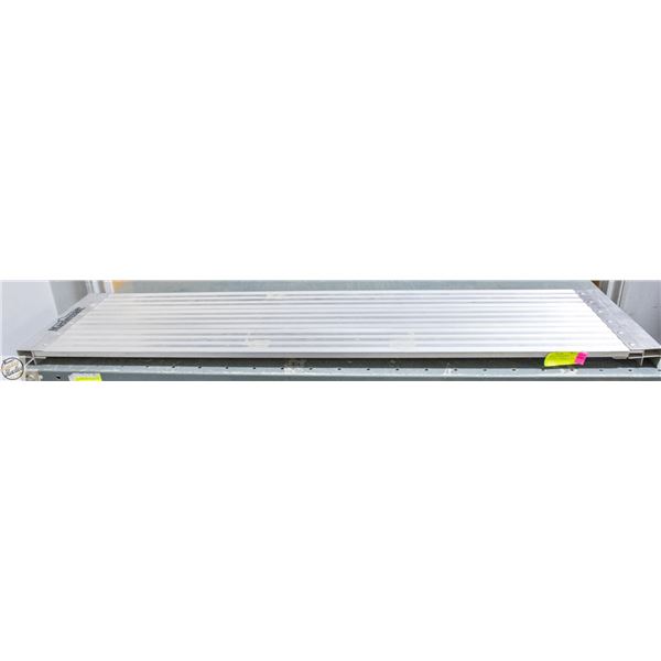 MASTERCRAFT TELESCOPIC ARTICULATING LADDER