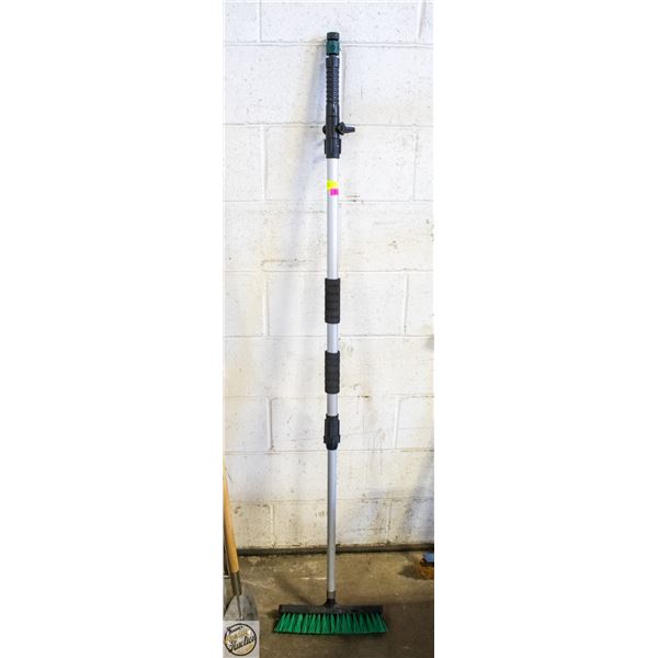 77" PUSH FLOOR BROOM