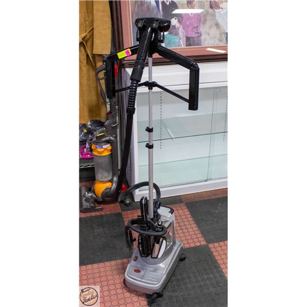 CONAIR ULTIMATE FABRIC STEAMER,W/ ATTACHMENTS