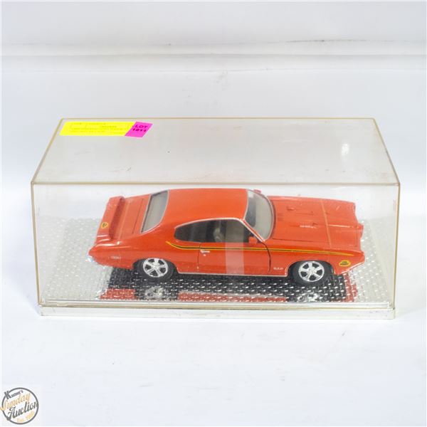 1969 PONTIAC GTO JUDGE 1:24 DIECAST IN CASE