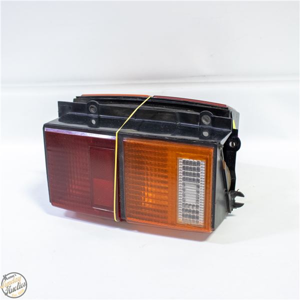 JEEP CHEROKEE TAIL LIGHTS