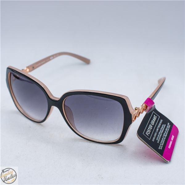 PAIR OF FOSTER GRANT SUNGLASSES