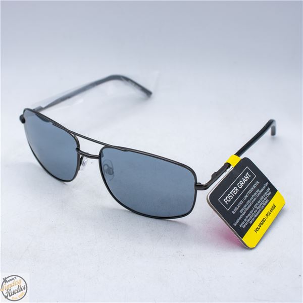 PAIR OF FOSTER GRANT SUNGLASSES