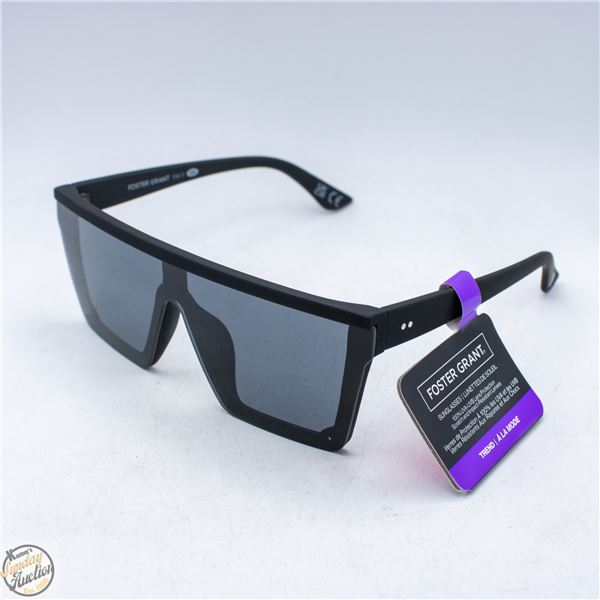 PAIR OF FOSTER GRANT SUNGLASSES