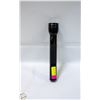 Image 1 : LARGE POLICE STYLE MAGLITE FLASHLITE