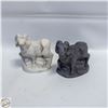 Image 1 : 2 STONE SHEEP FIGURINES WHITE AND BLACK ONE