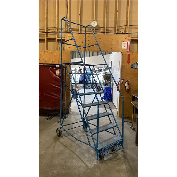 BLUE MOBILE WAREHOUSE STAIRS APPROX 8' TO STANDING PLATFORM