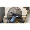 Image 3 : AURA WALL MOUNTED ELECTRIC SHOP HEATER WITH POWERFIST INDUSTRIAL WALL MOUNT FAN