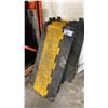 Image 1 : GROUP OF 7 RUBBER INTERLOCKING HEAVY DUTY CABLE PROTECTORS