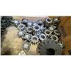 Image 5 : PALLET OF ASSORTED METAL INDUSTRIAL ROLLER CHAIN SPROCKETS