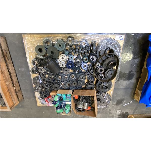 PALLET OF ASSORTED METAL INDUSTRIAL ROLLER CHAIN SPROCKETS, BEARINGS, GEARS & MORE