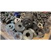 Image 6 : PALLET OF ASSORTED METAL INDUSTRIAL ROLLER CHAIN SPROCKETS, BEARINGS, GEARS & MORE