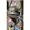 Image 6 : RIDGID 535 HEAVY DUTY PIPE THREADING MACHINE ASSORTED ATTACHMENTS