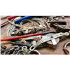 Image 7 : PALLET OF ASSORTED LIFTING CHAINS, CABLE HOISTS, PLATE GRABBER, 4 BOTTLE JACKS, AUTOBODY PORT A