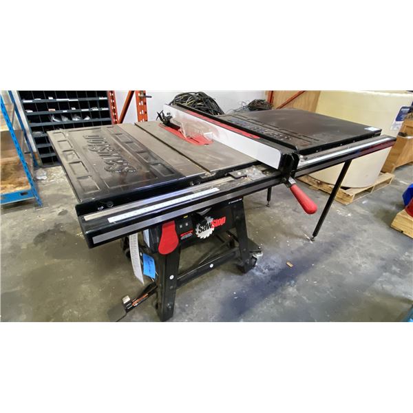 SAWSTOP CNS175, 1.75 HP MOBILE 10" CONTRACTOR TABLE SAW