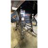 Image 8 : SAWSTOP CNS175, 1.75 HP MOBILE 10" CONTRACTOR TABLE SAW