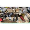 Image 5 : LARGE GROUP OF ASSORTED PNEUMATIC HAND TOOLS