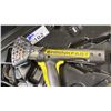 Image 3 : SHRINKFAST PROPANE HEAT TOOL IN HARD TRANSPORT CASE