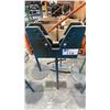 Image 3 : GROUP OF 8 ASSORTED MATERIAL ROLLERS & PIPE STANDS