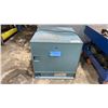 Image 1 : GULLCO 350 ELECTRODE STABILIZING OVEN APPROX 22"W X 24"D X 23"H