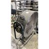 Image 3 : POWERFIST 36" TILTING DRUM FAN