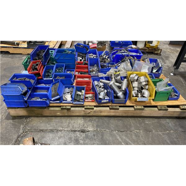 PALLET OF ASSORTED PIPE CLAMPS, PIPE FITTINGS & HARDWARE