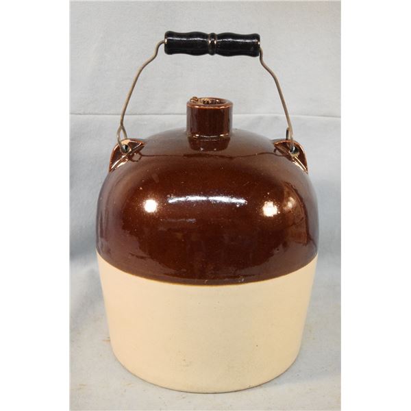 Western Stoneware beehive whiskey jug